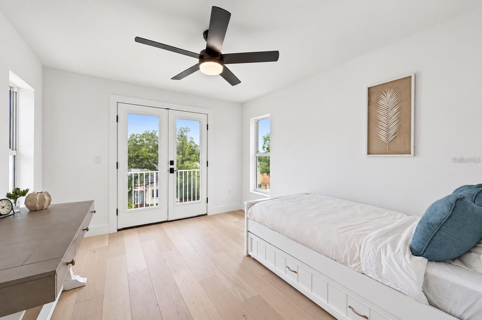 BAYVIEW - Residential