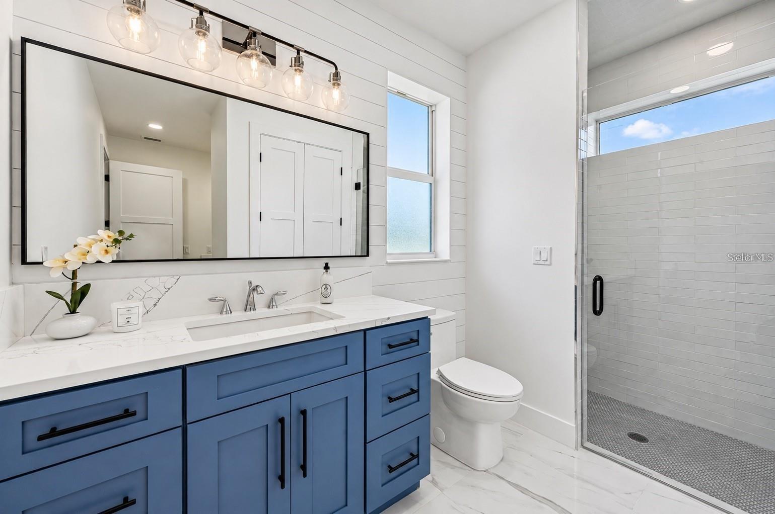 BAYVIEW - Residential