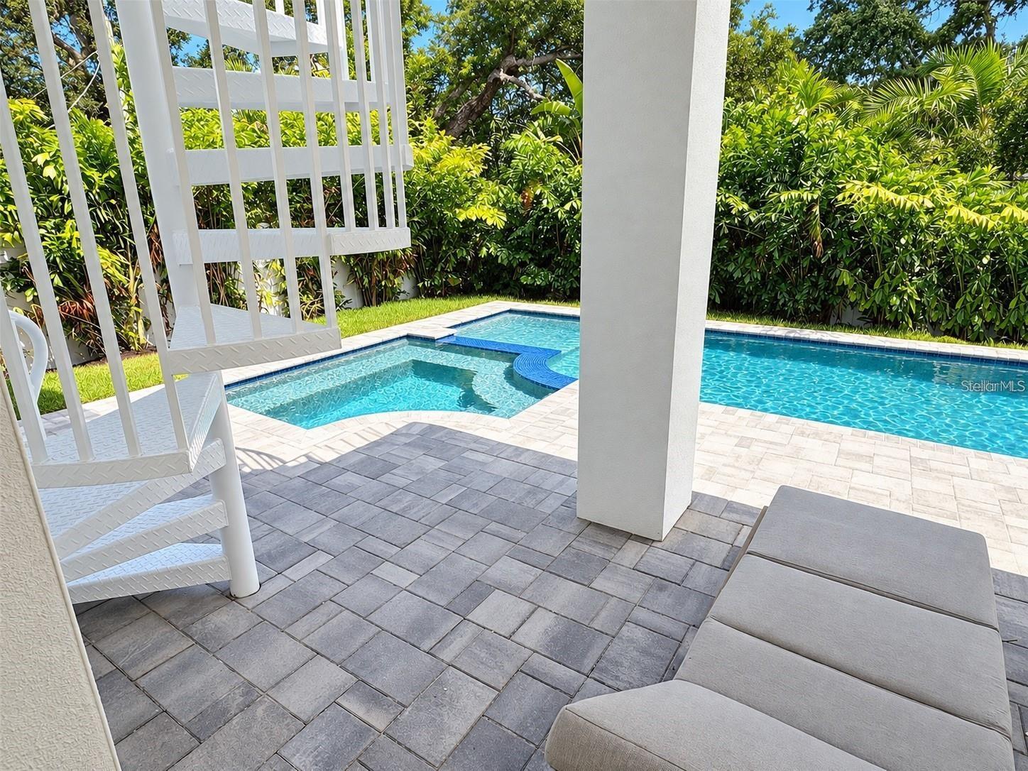 BAYVIEW - Residential