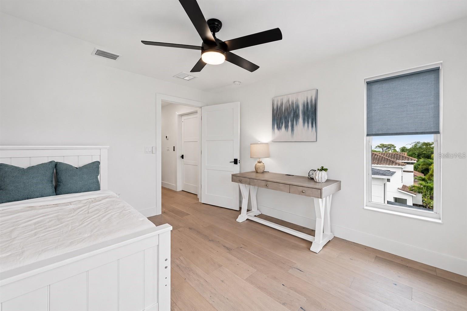 BAYVIEW - Residential