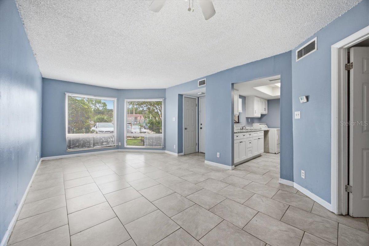 LEMON TREE CONDO SEC 01 - Residential