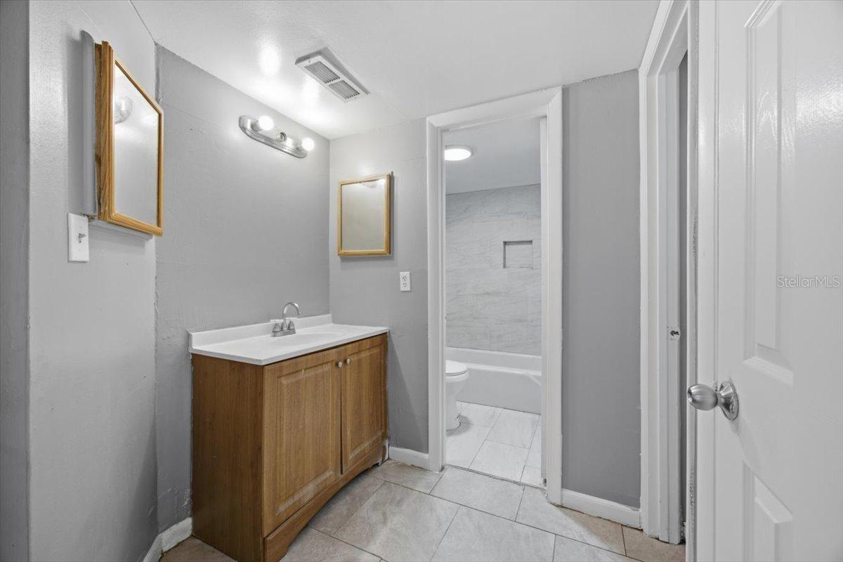 LEMON TREE CONDO SEC 01 - Residential