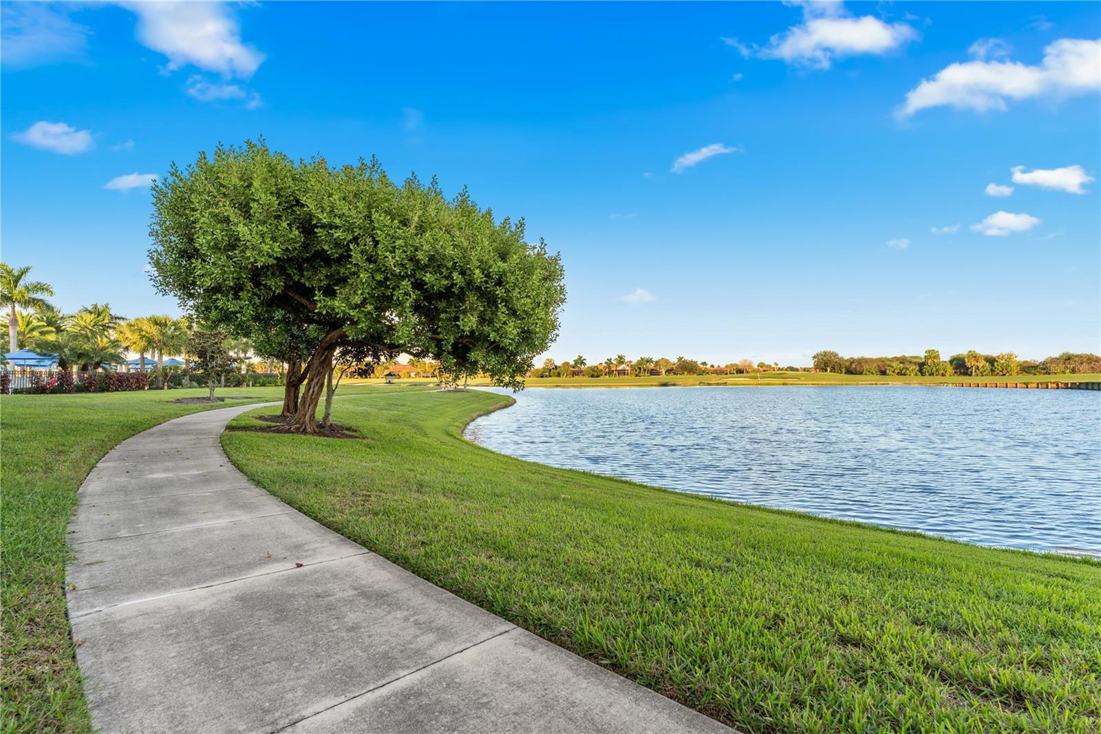 SARASOTA NATIONAL PH 12-B - Residential