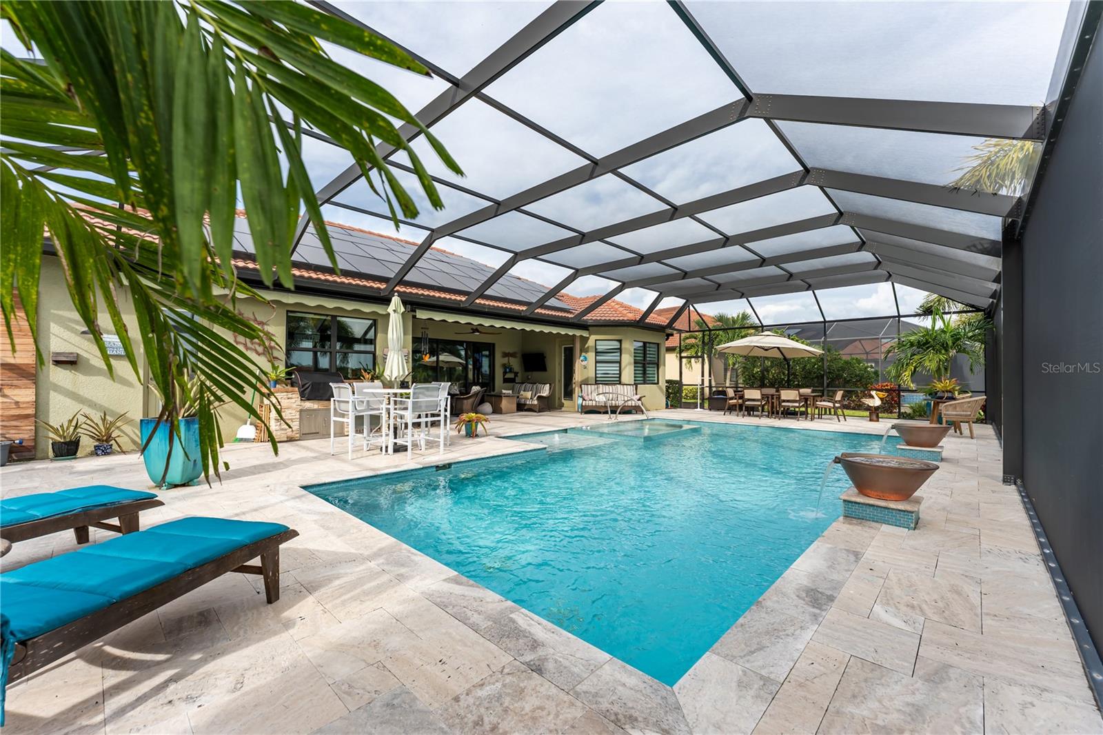 SARASOTA NATIONAL PH 12-B - Residential