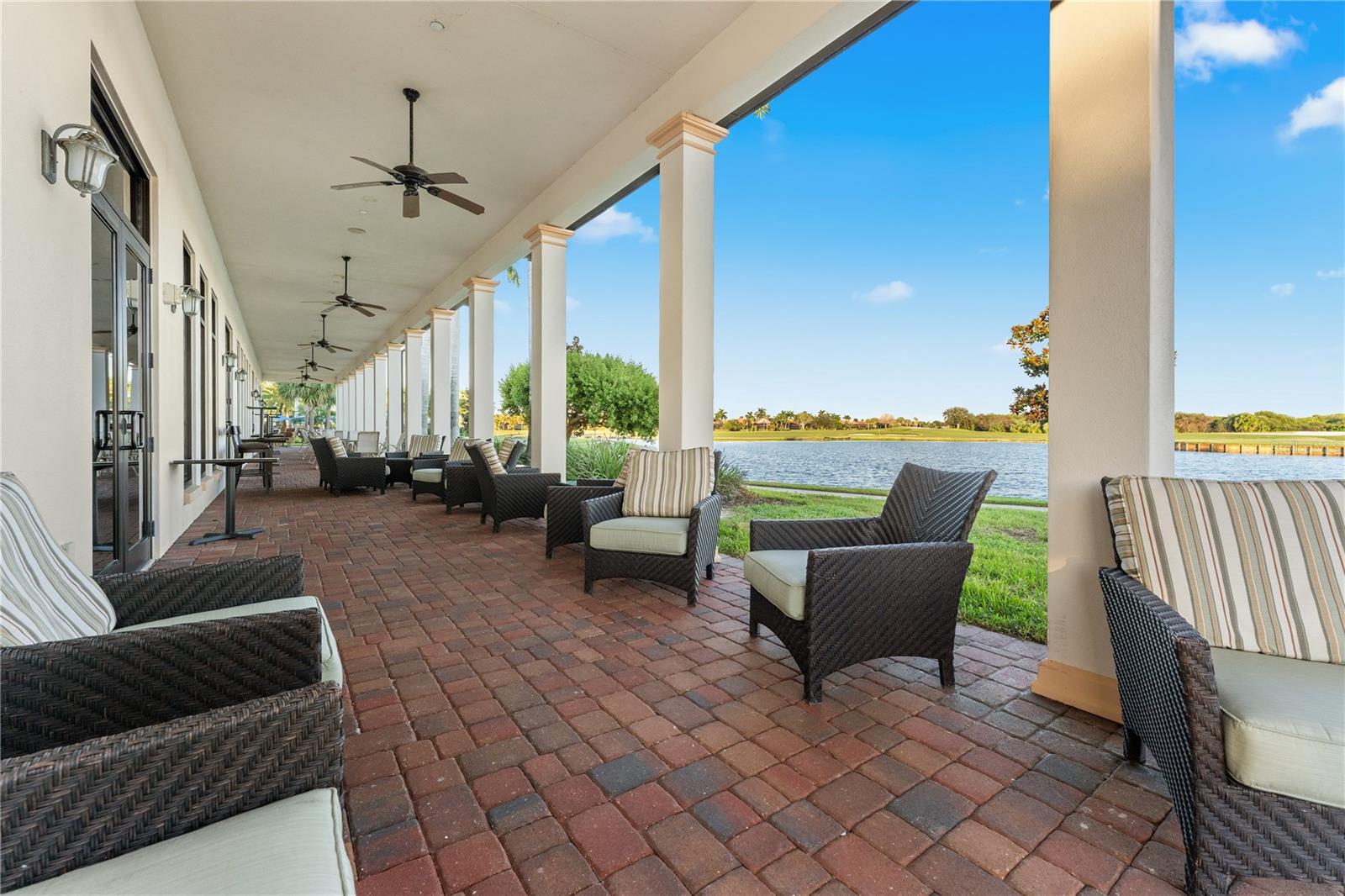 SARASOTA NATIONAL PH 12-B - Residential