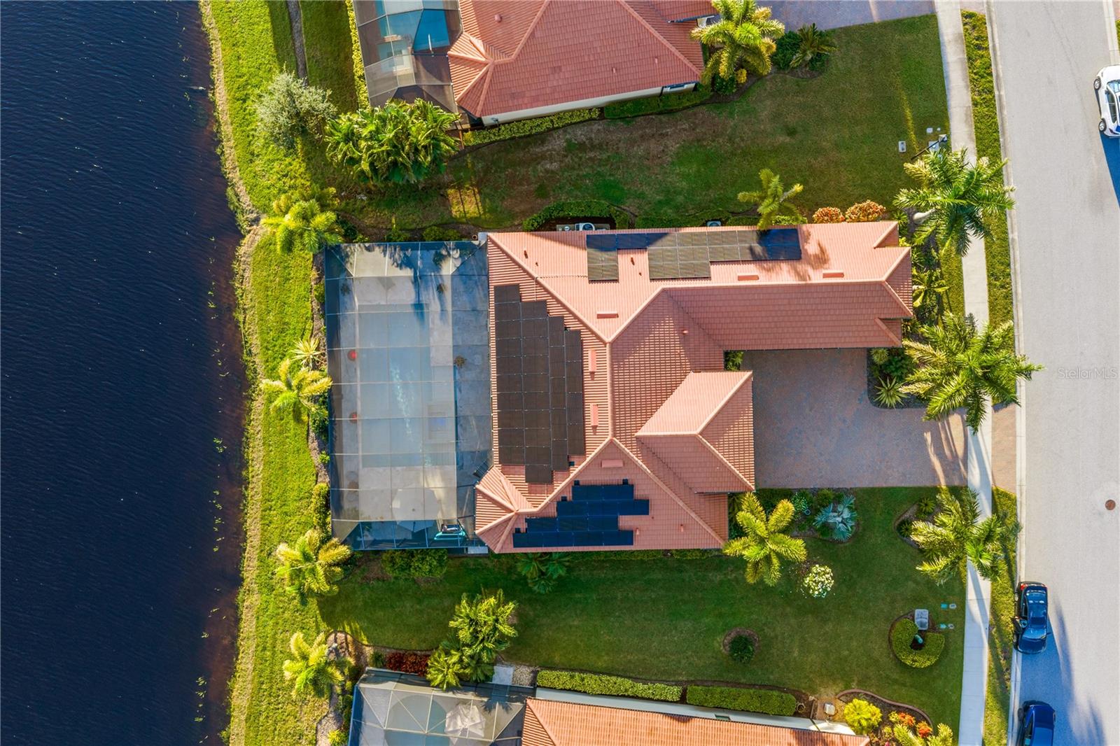 SARASOTA NATIONAL PH 12-B - Residential