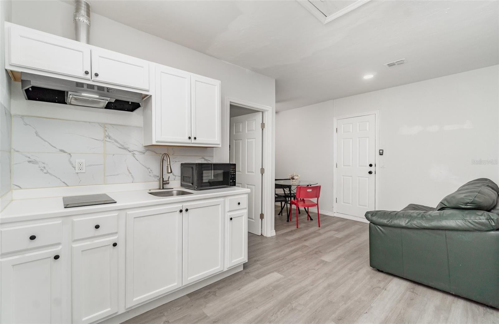 WARM MINERAL SPGS - Residential