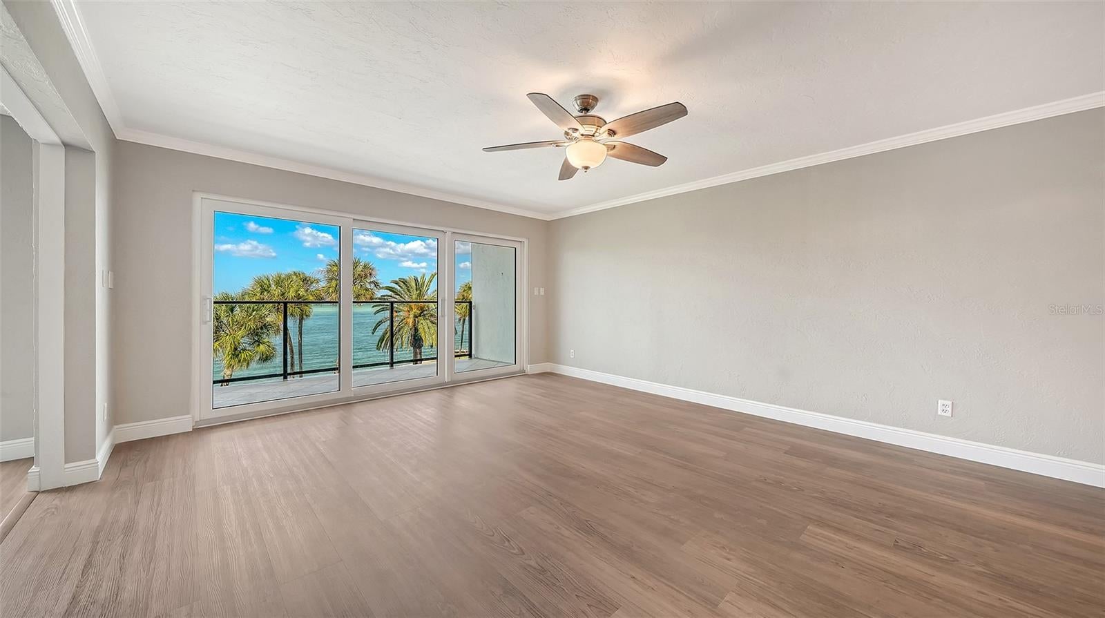 WINDWARD PASSAGE - Residential