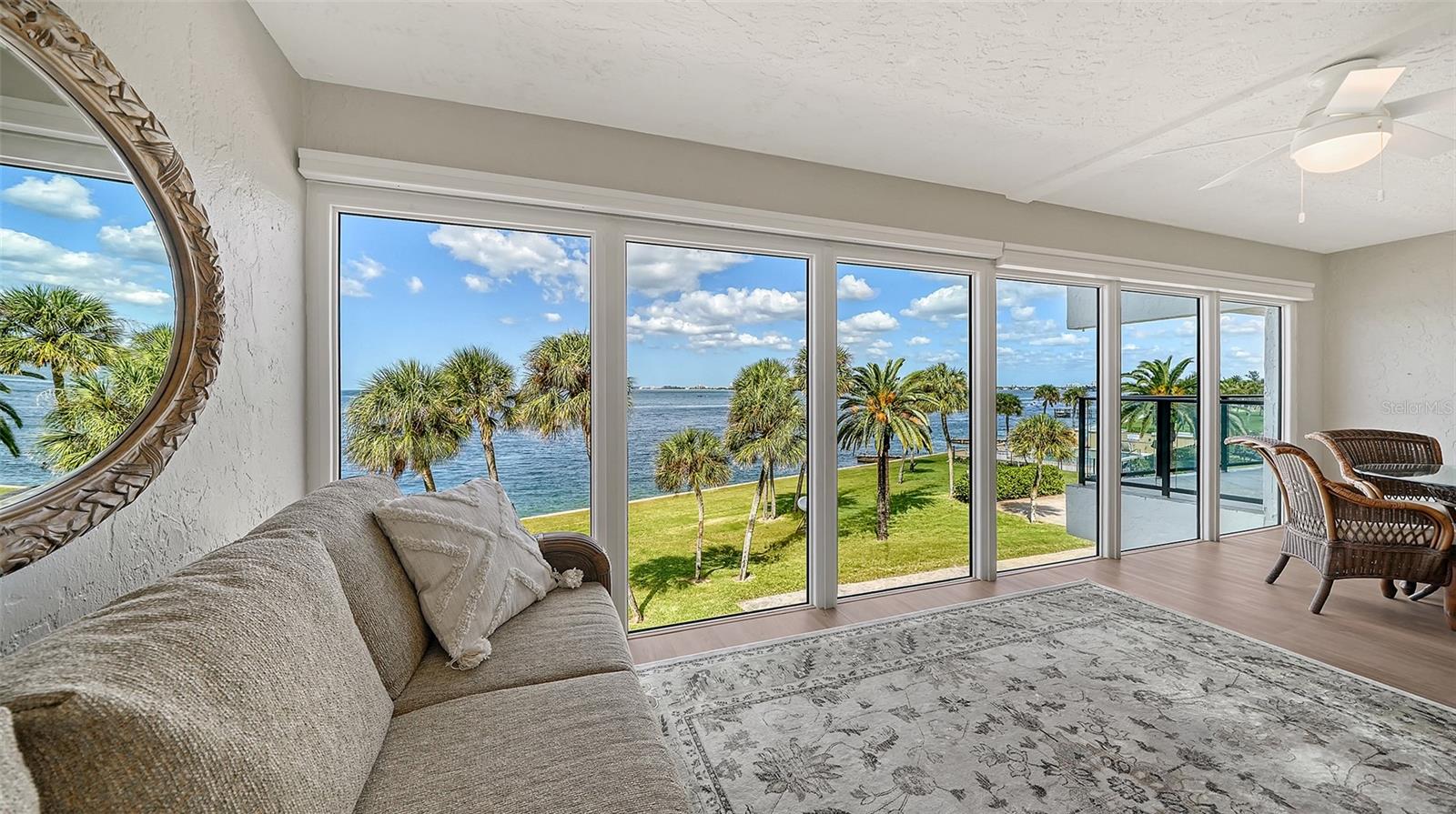 WINDWARD PASSAGE - Residential