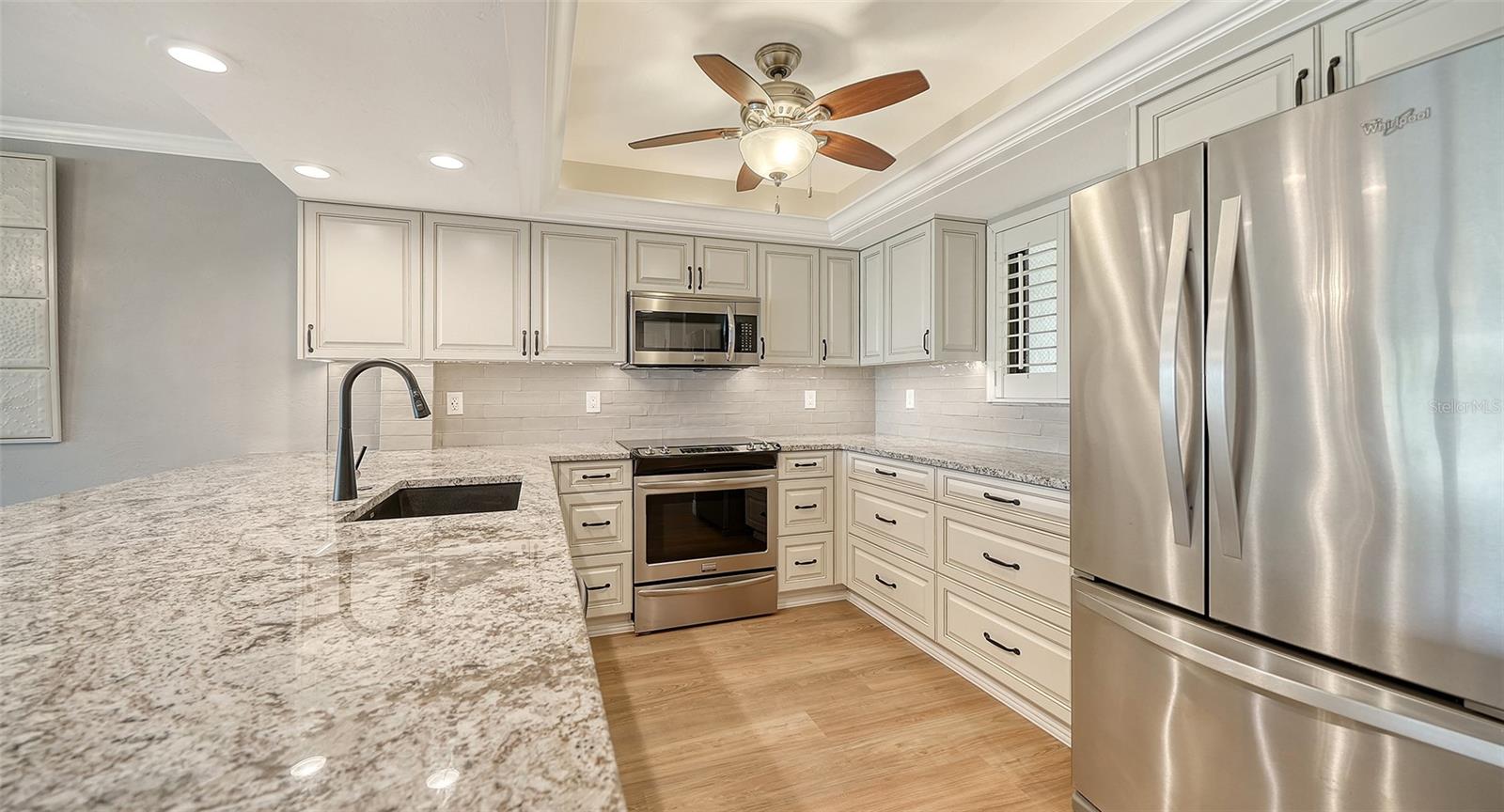 WINDWARD PASSAGE - Residential