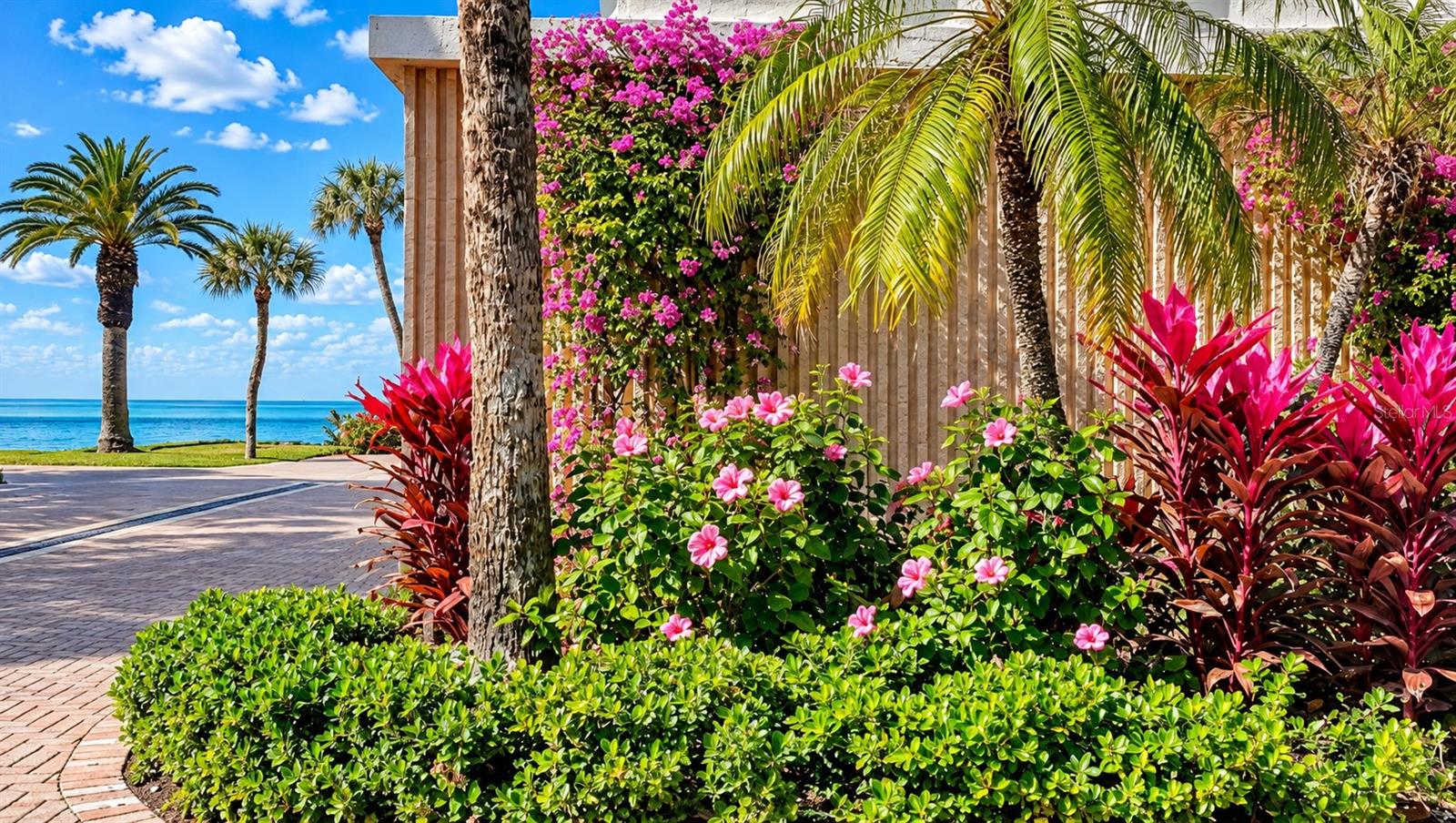 WINDWARD PASSAGE - Residential