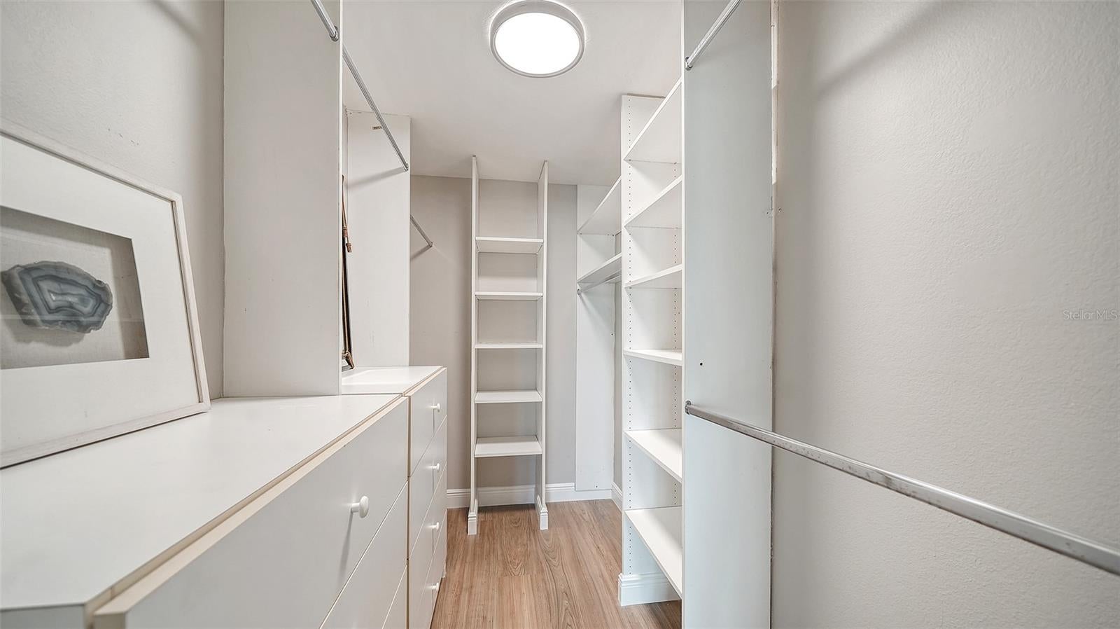 WINDWARD PASSAGE - Residential