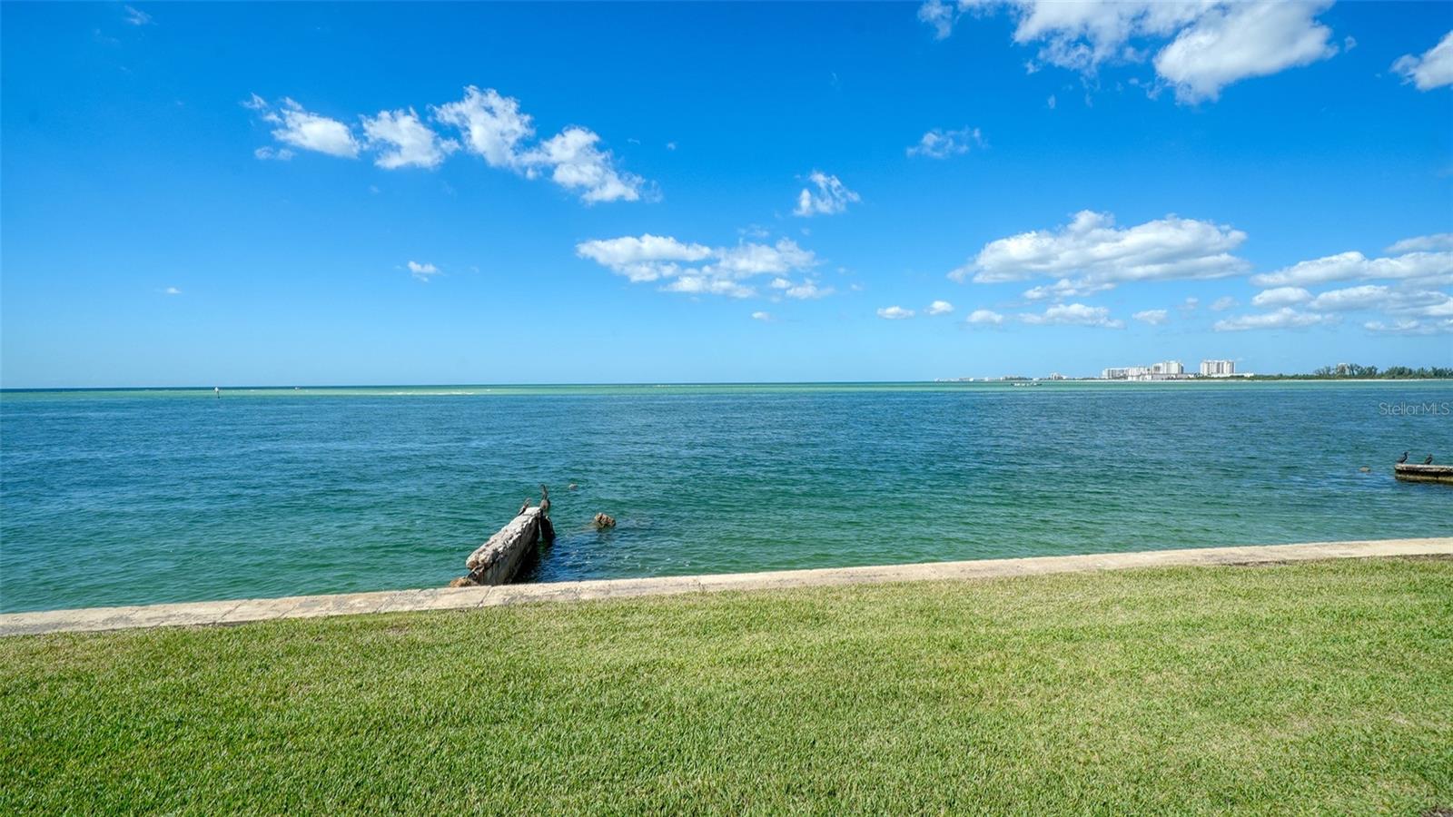 WINDWARD PASSAGE - Residential