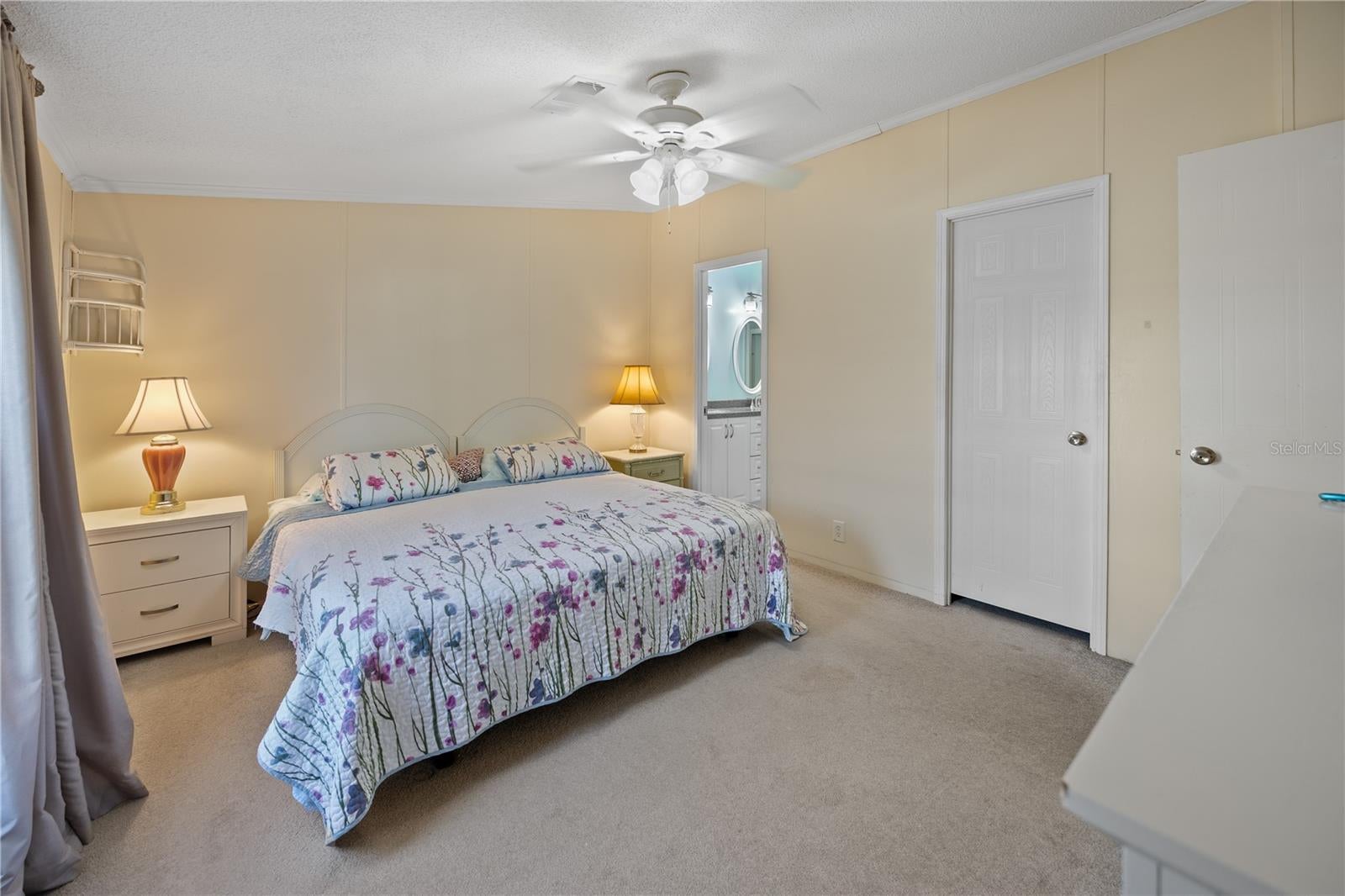 RIVER FOREST MHP - Residential