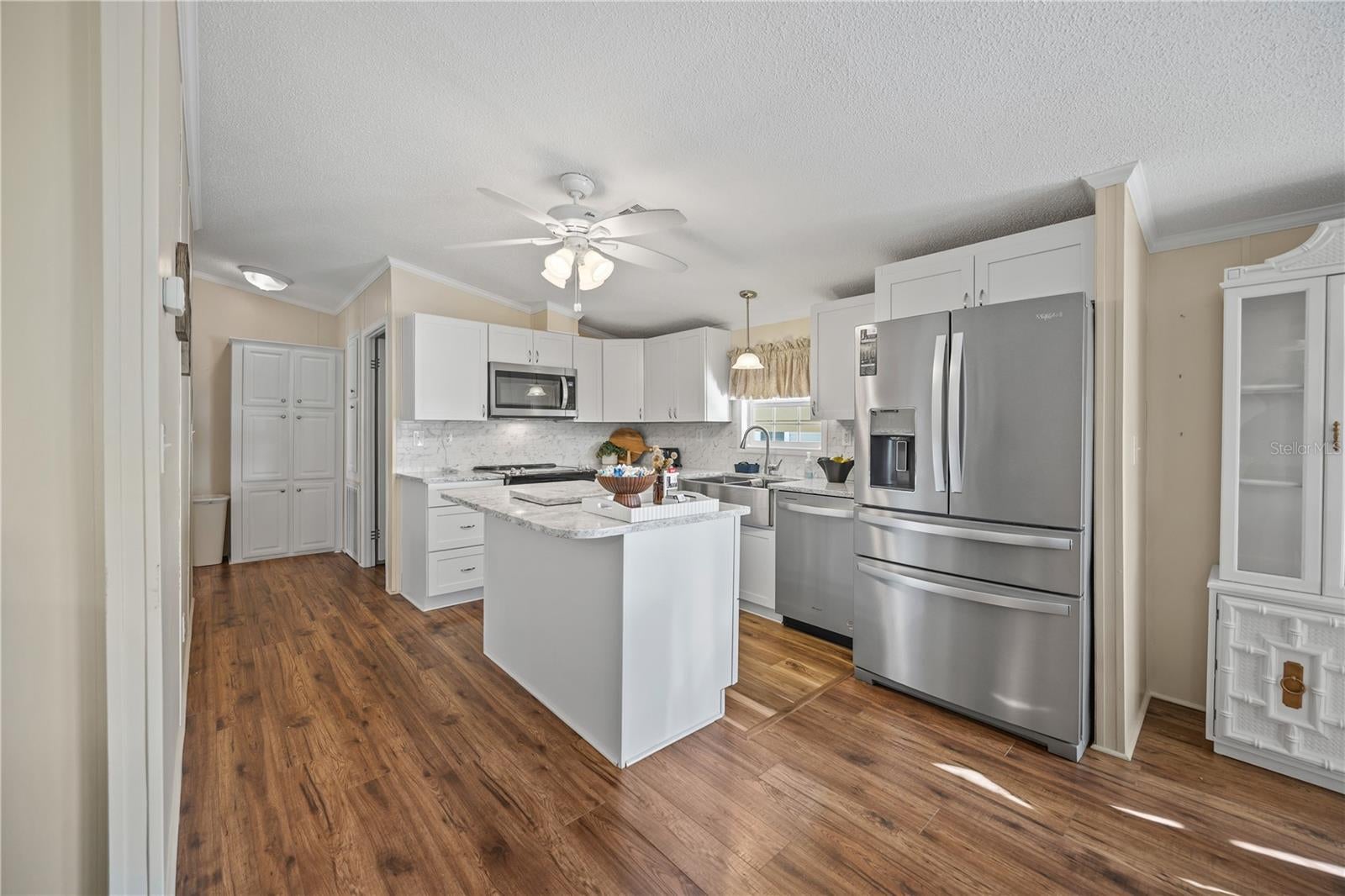 RIVER FOREST MHP - Residential