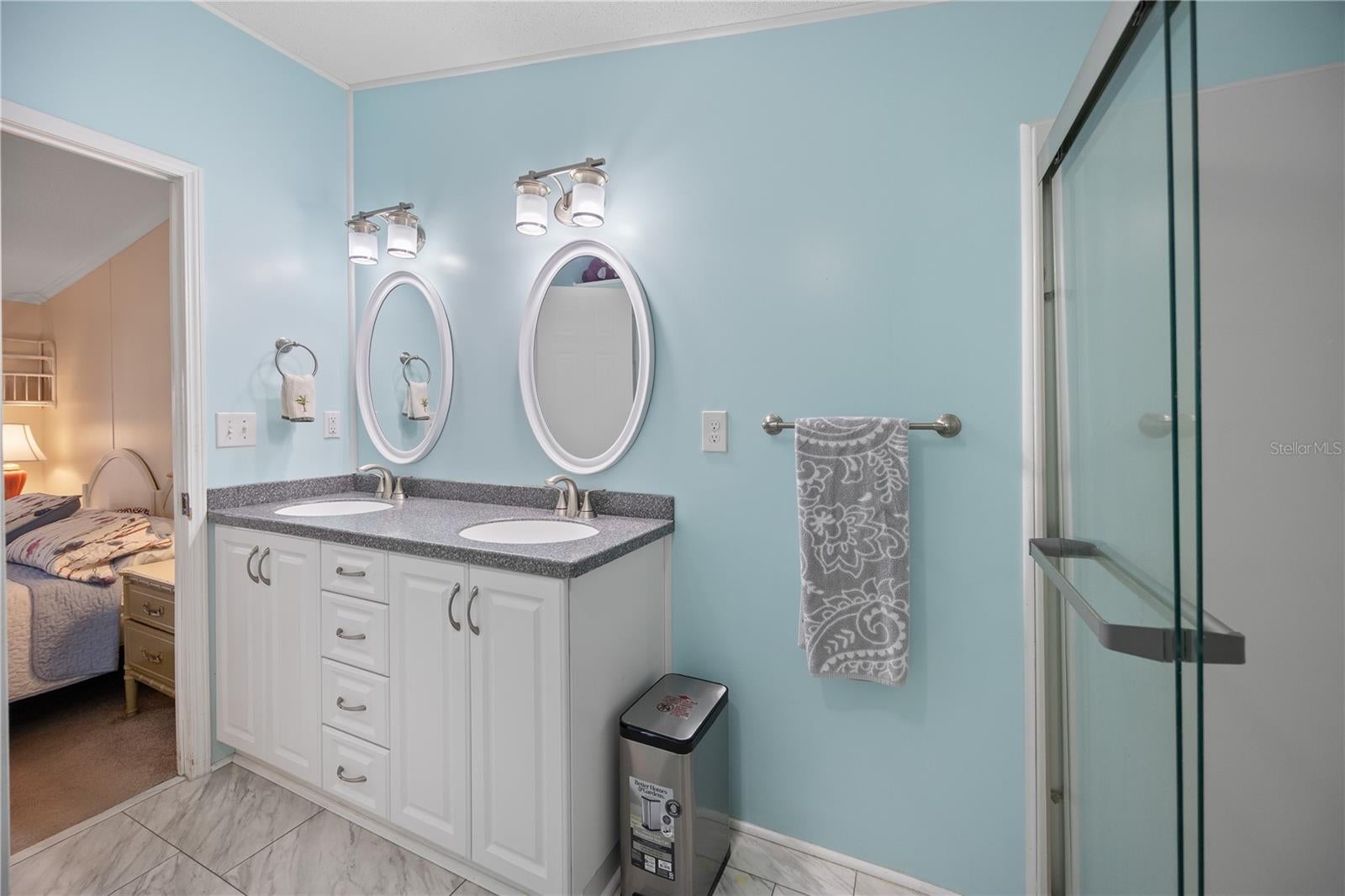 RIVER FOREST MHP - Residential