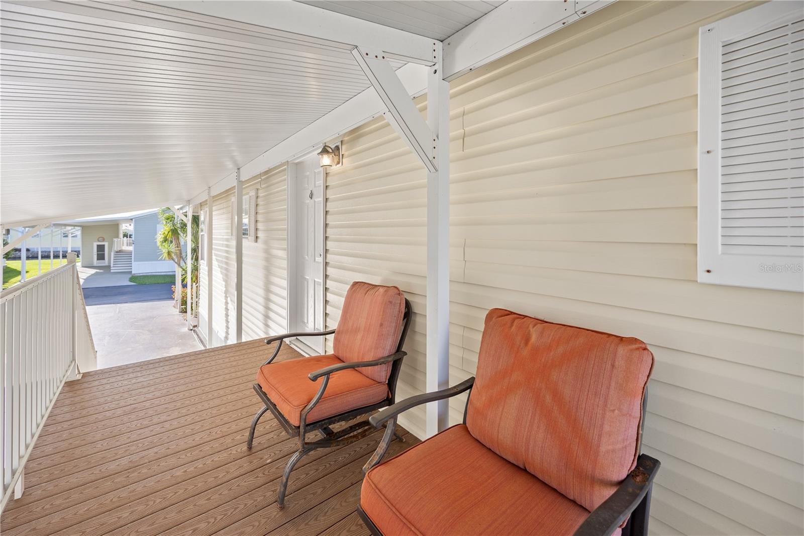 RIVER FOREST MHP - Residential