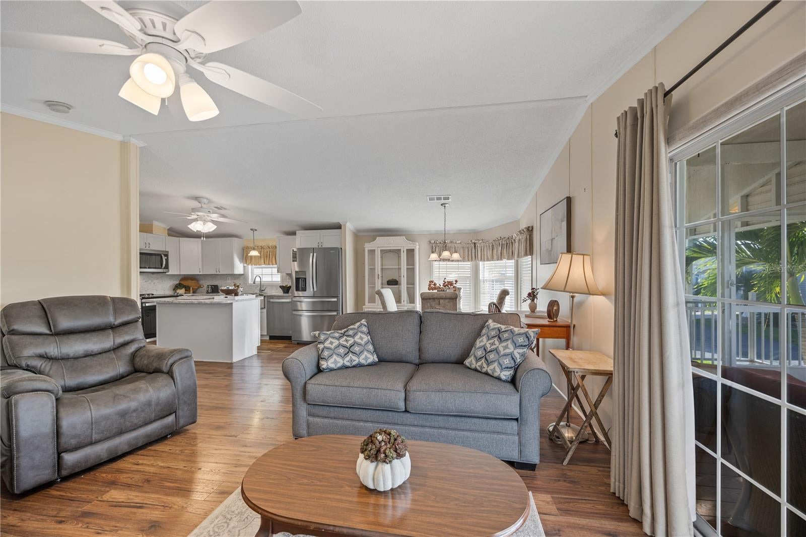 RIVER FOREST MHP - Residential