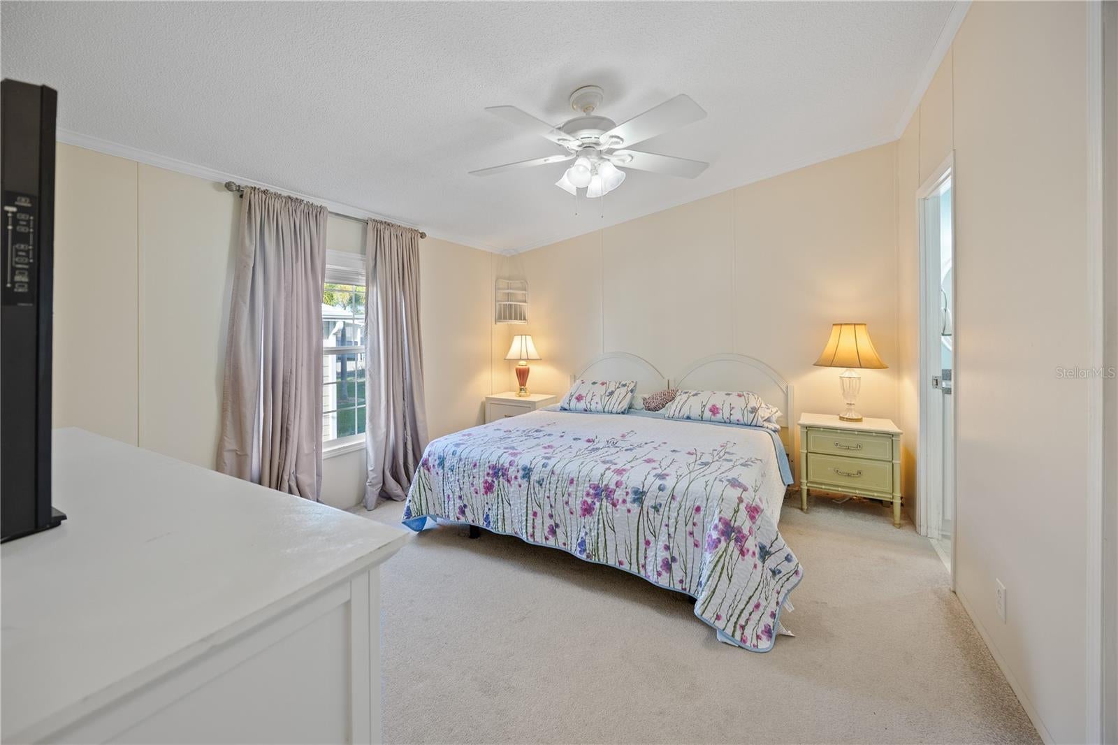 RIVER FOREST MHP - Residential