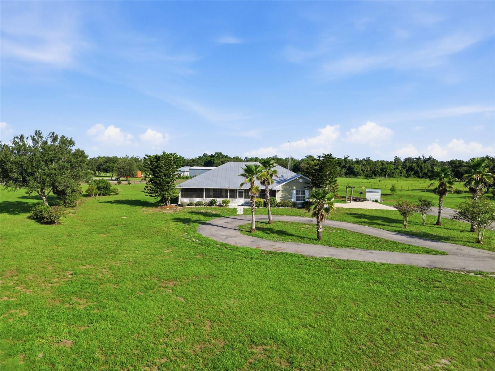EAST CREEK - Residential