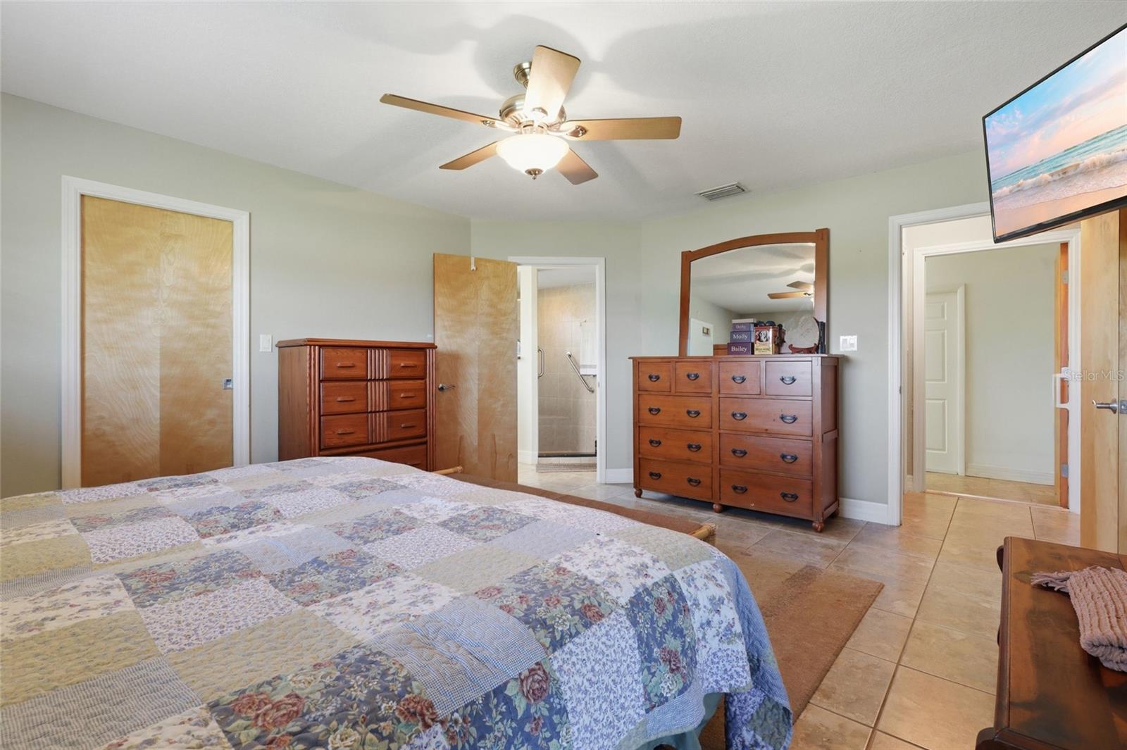 EAST CREEK - Residential