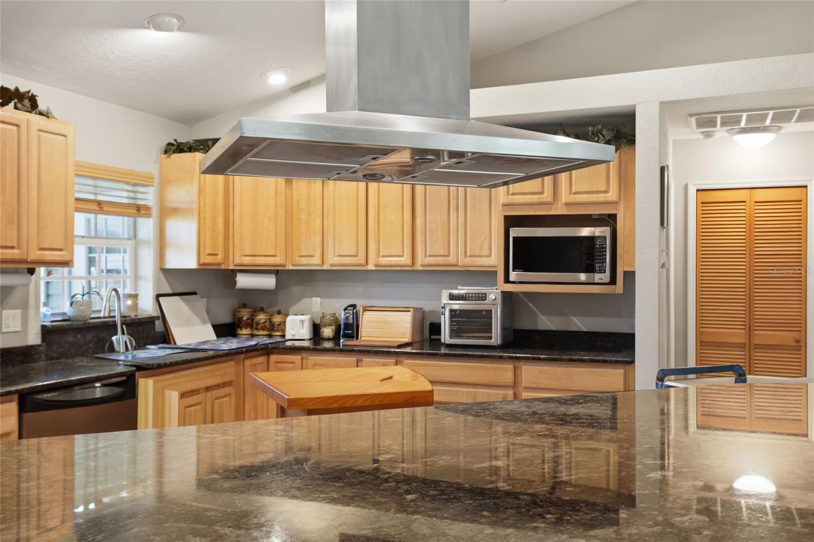 EAST CREEK - Residential