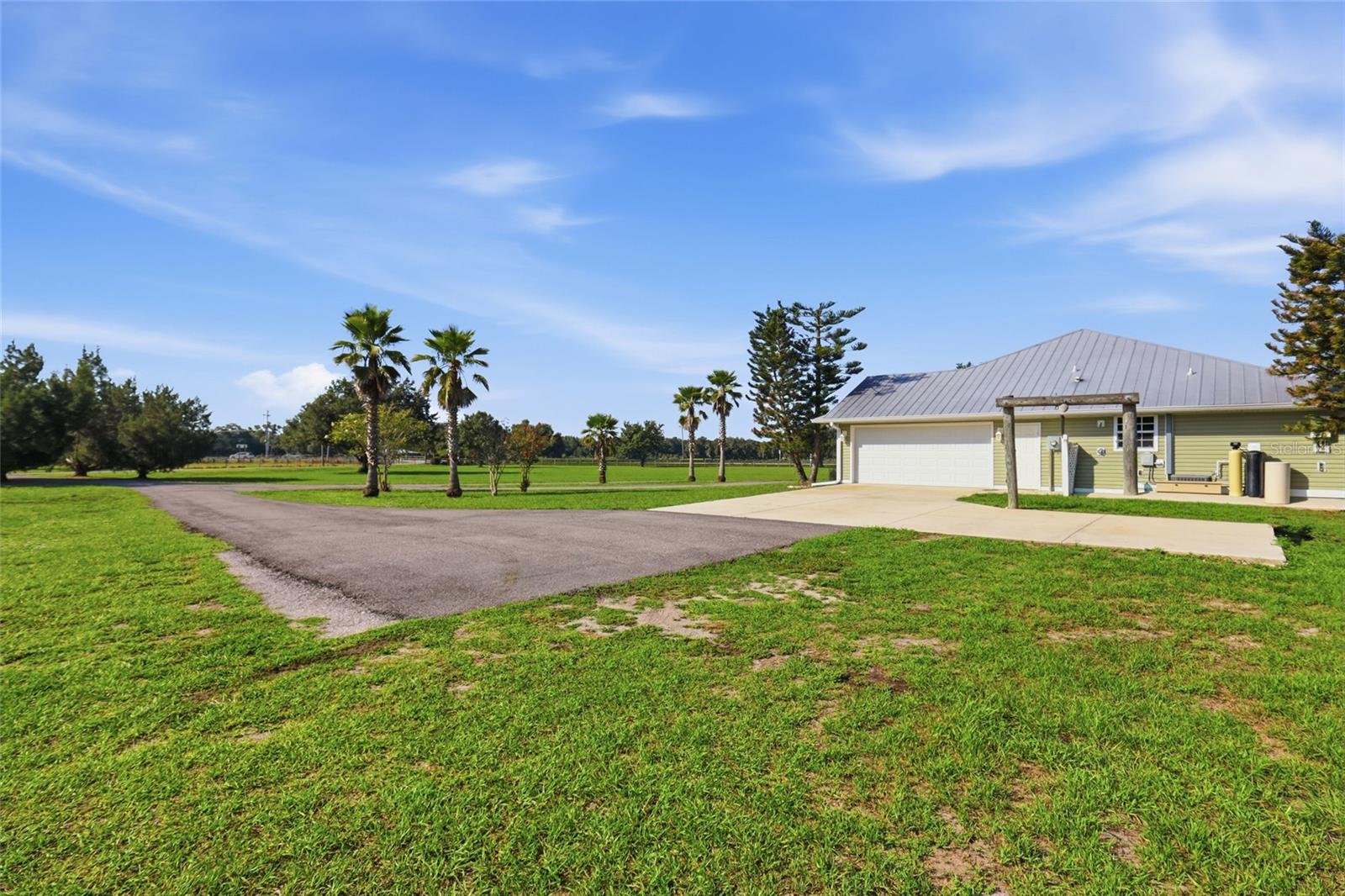EAST CREEK - Residential