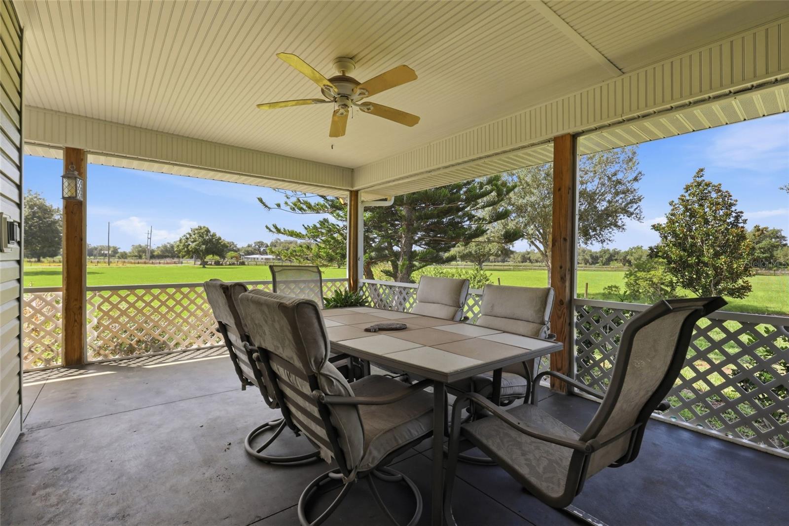 EAST CREEK - Residential