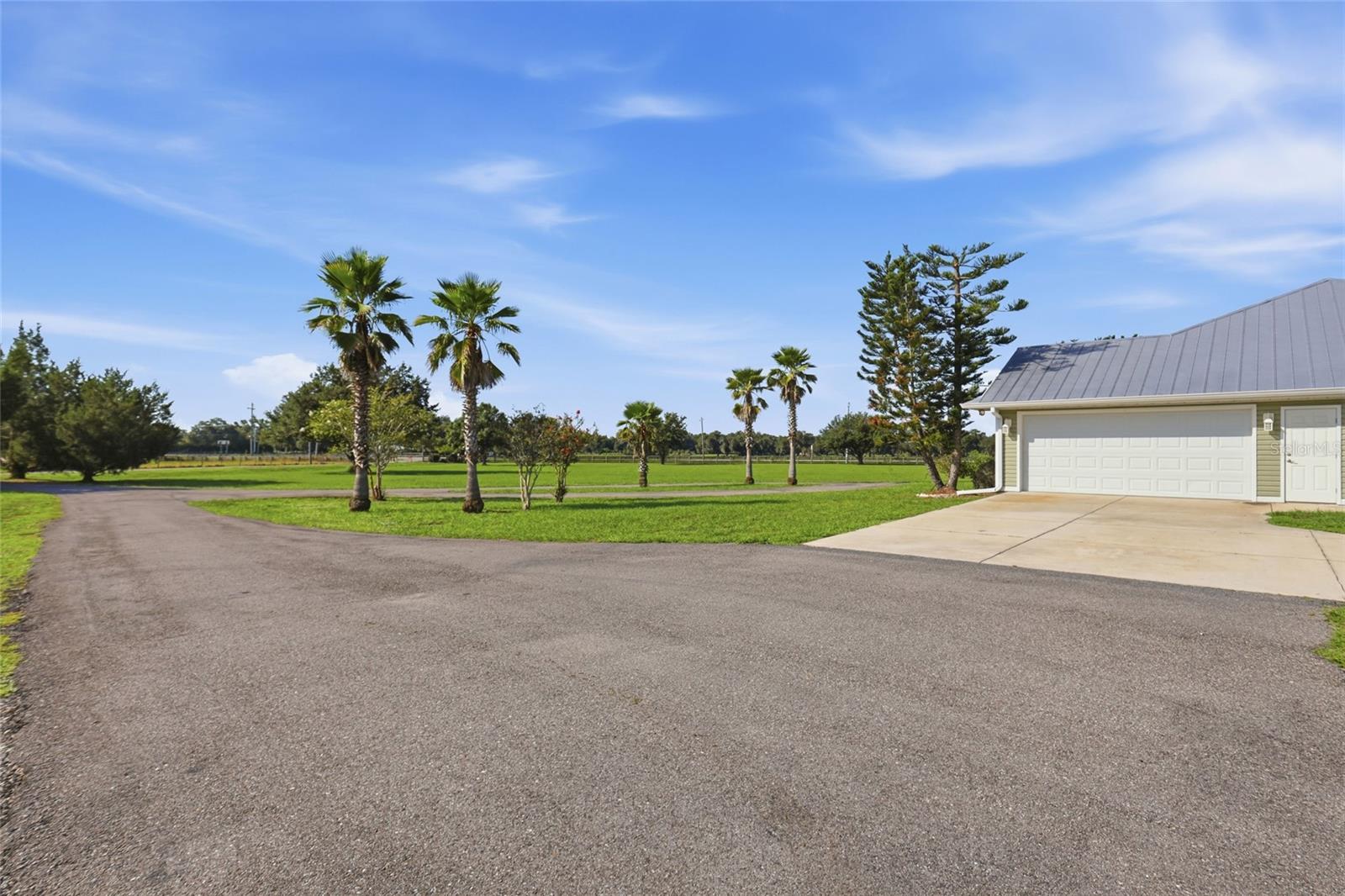 EAST CREEK - Residential