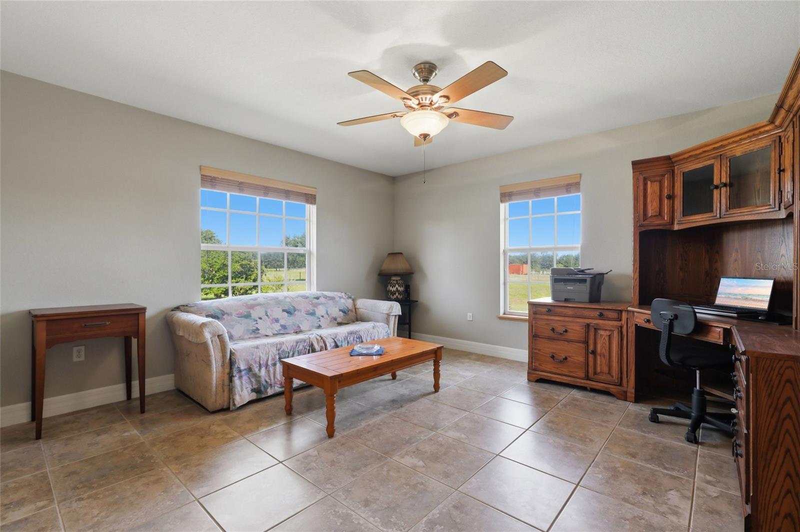 EAST CREEK - Residential