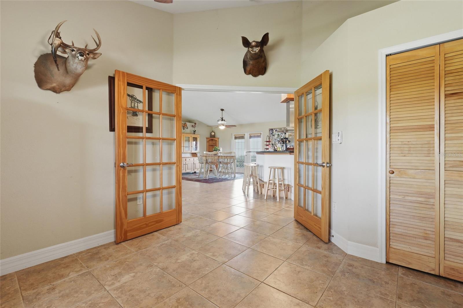 EAST CREEK - Residential