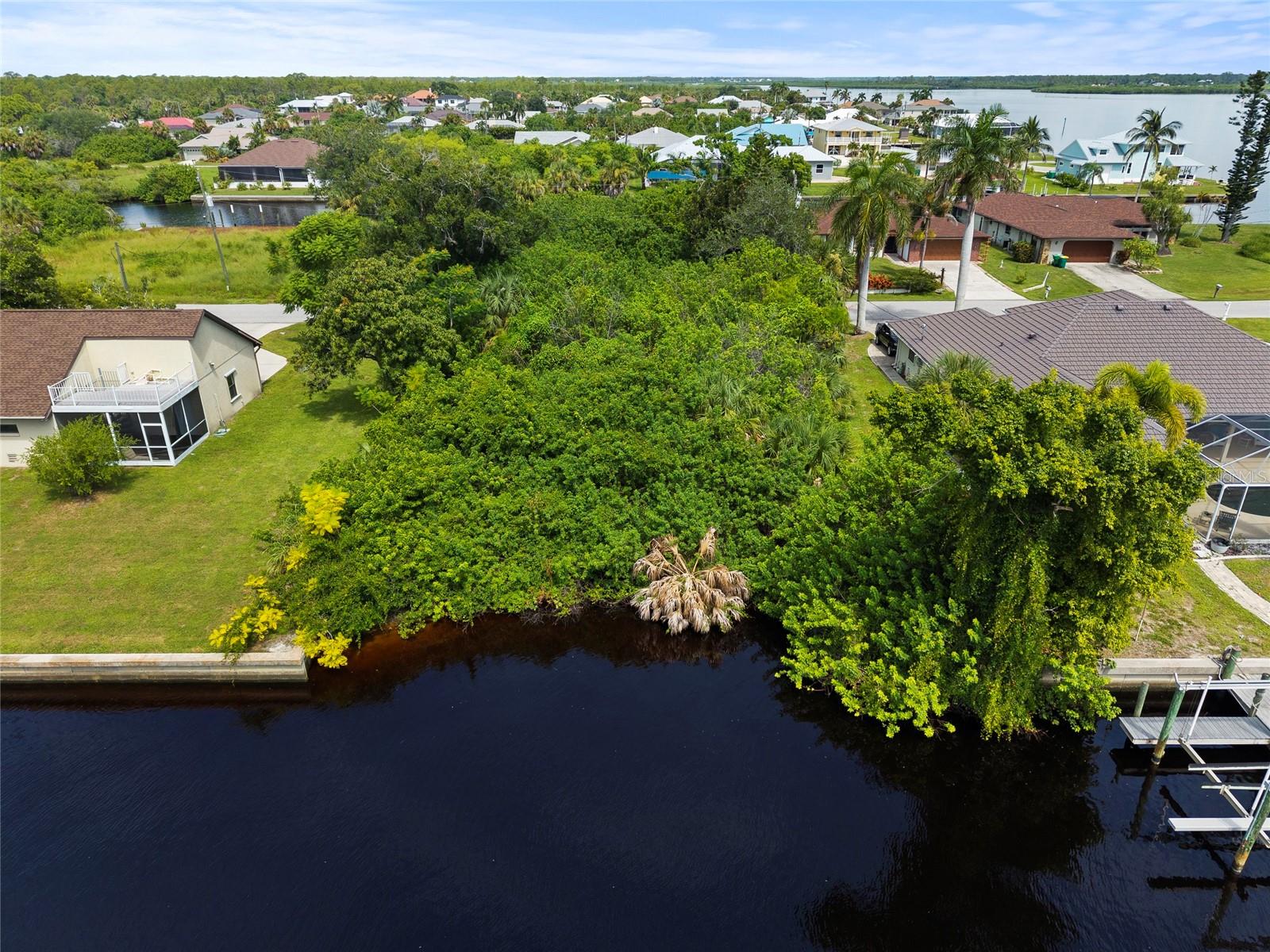 PORT CHARLOTTE SEC 60 - Land