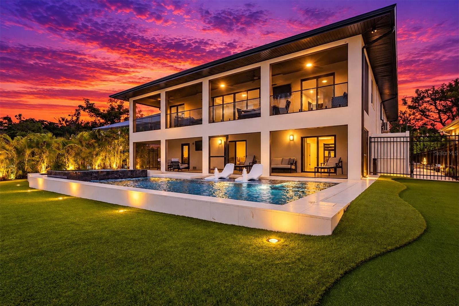 SIESTA REV OF - Residential