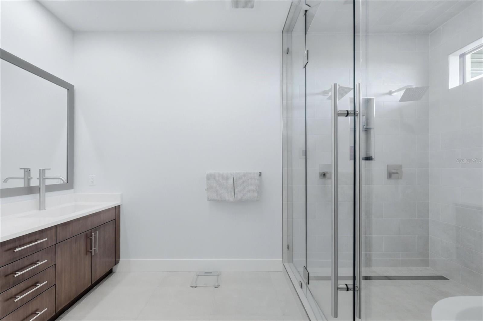 SIESTA REV OF - Residential
