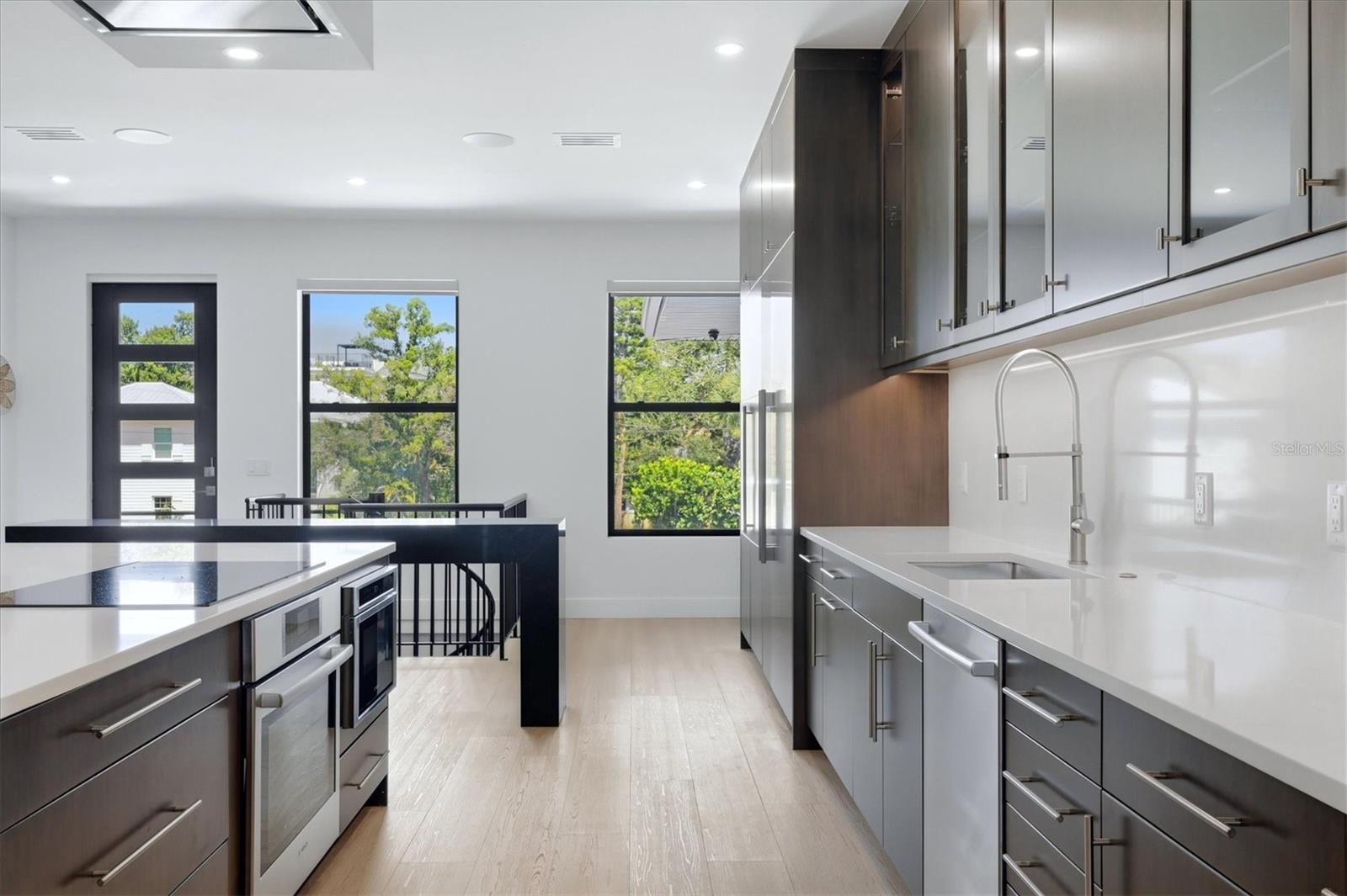 SIESTA REV OF - Residential