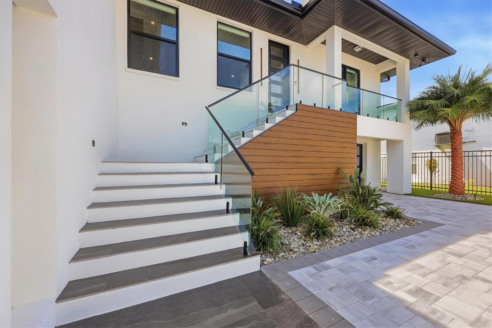 SIESTA REV OF - Residential