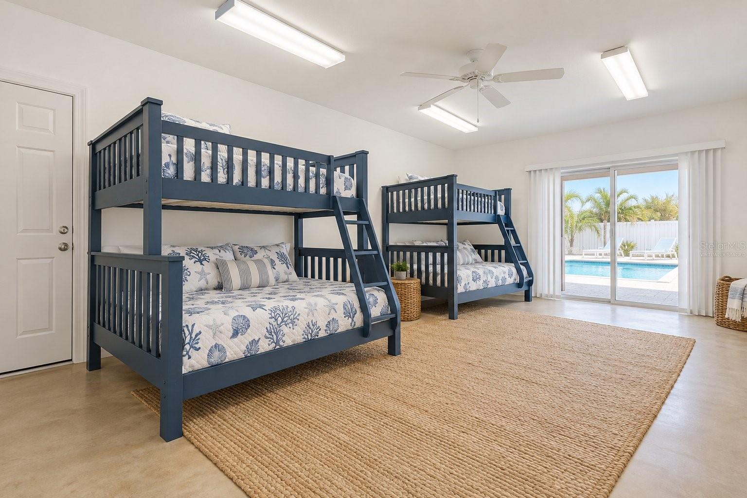 SIESTA REV OF - Residential