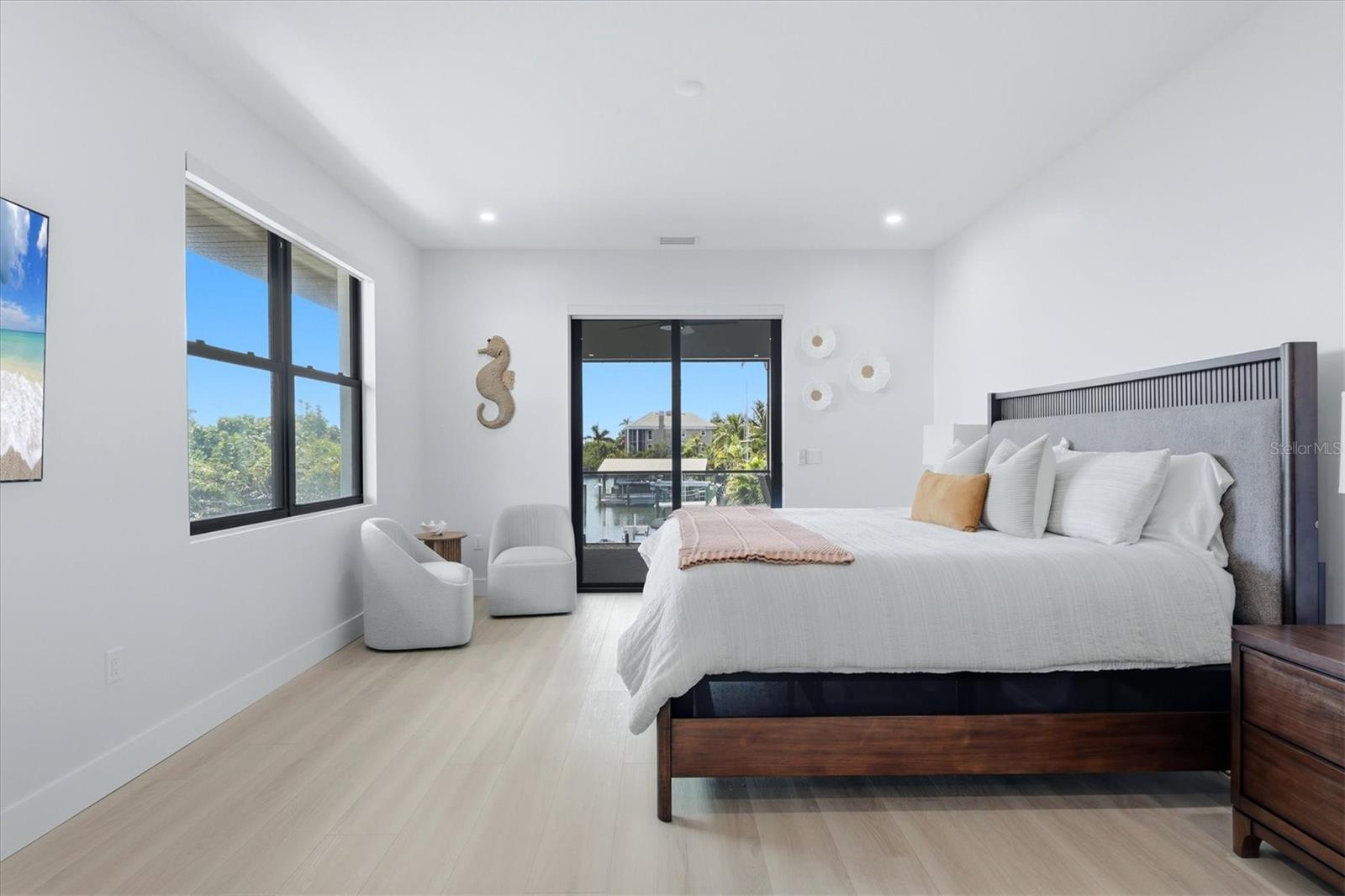 SIESTA REV OF - Residential