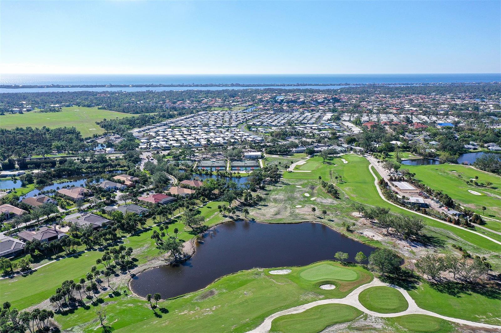 BOCA ROYALE - Residential