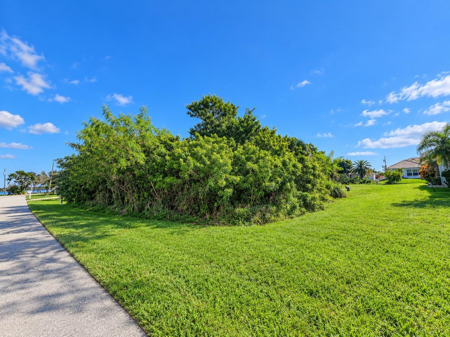 PORT CHARLOTTE SEC 054 - Land