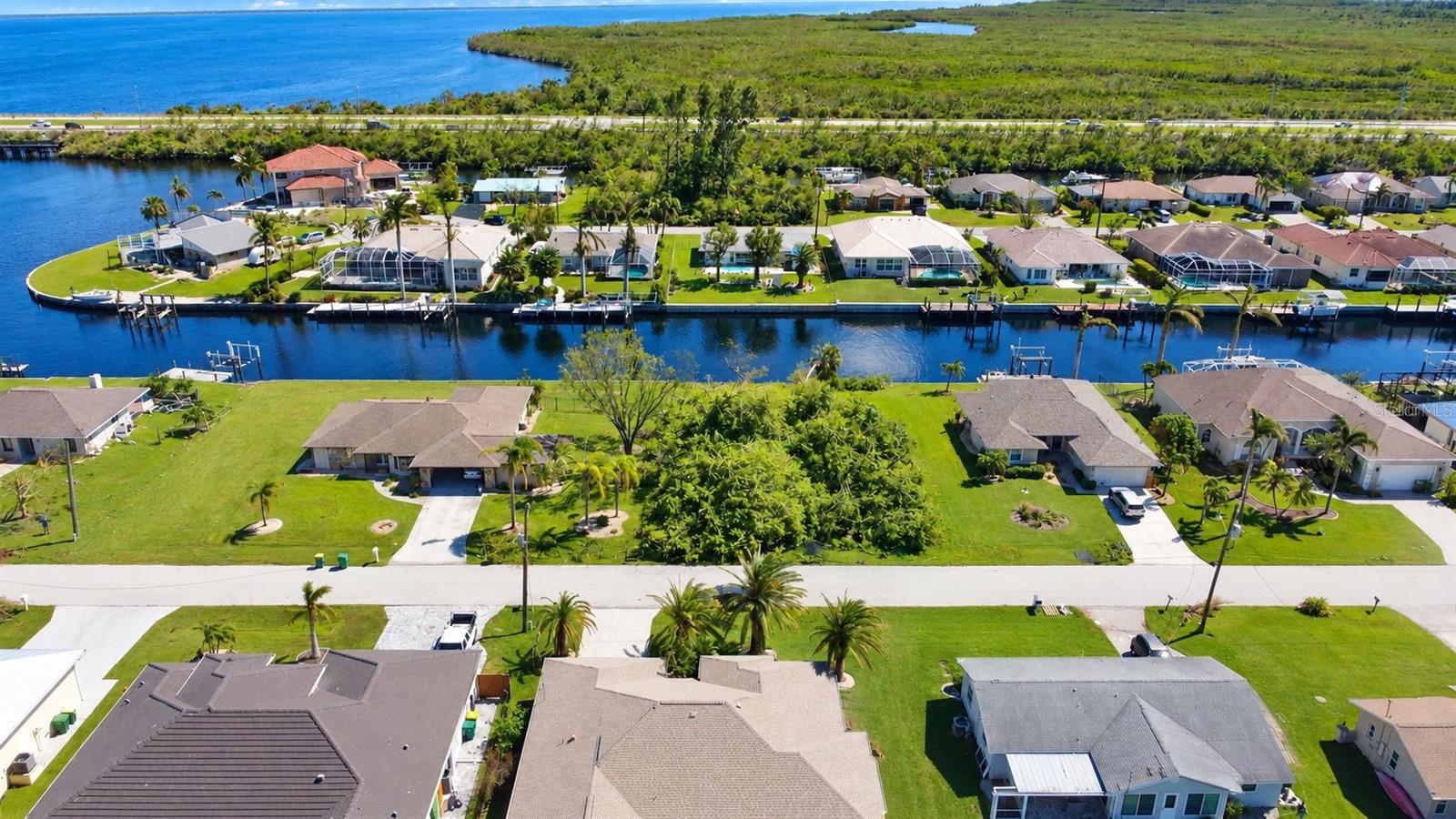 PORT CHARLOTTE SEC 054 - Land