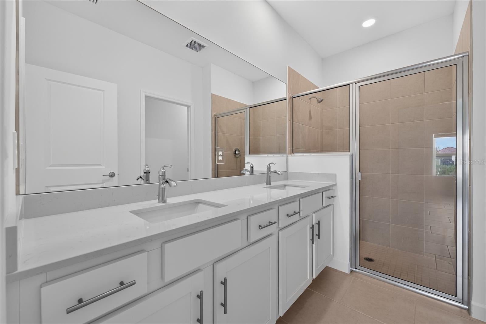 TUCKERS POINTE PHASE 1 - Residential