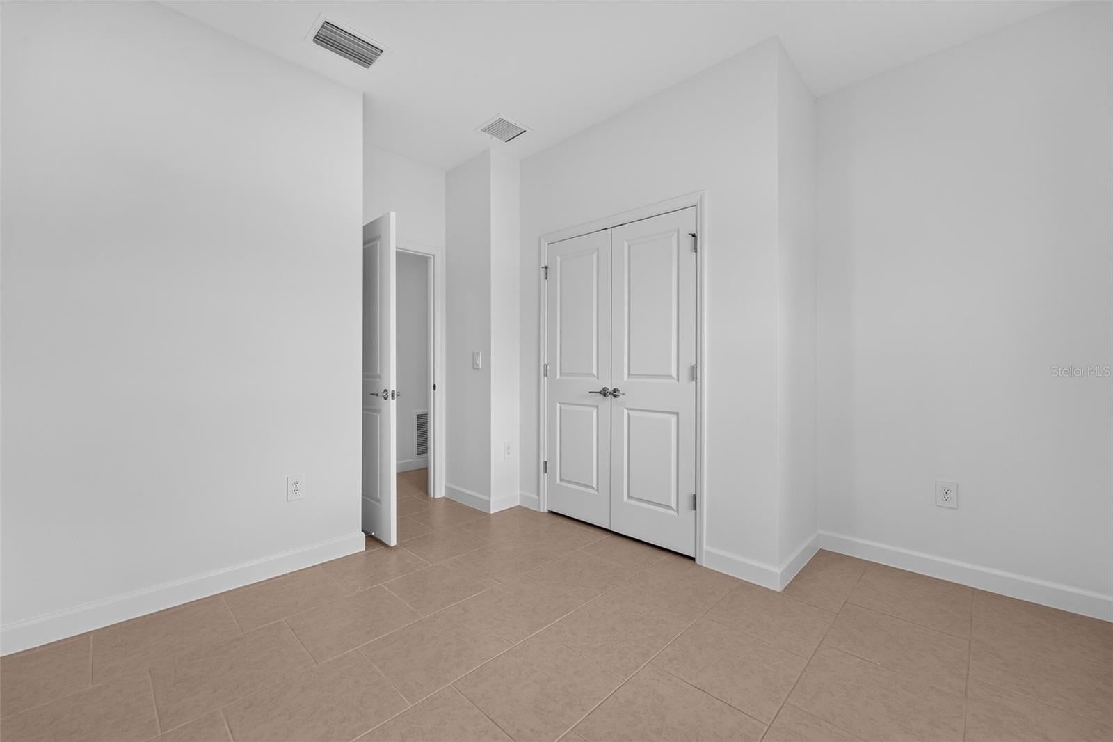 TUCKERS POINTE PHASE 1 - Residential
