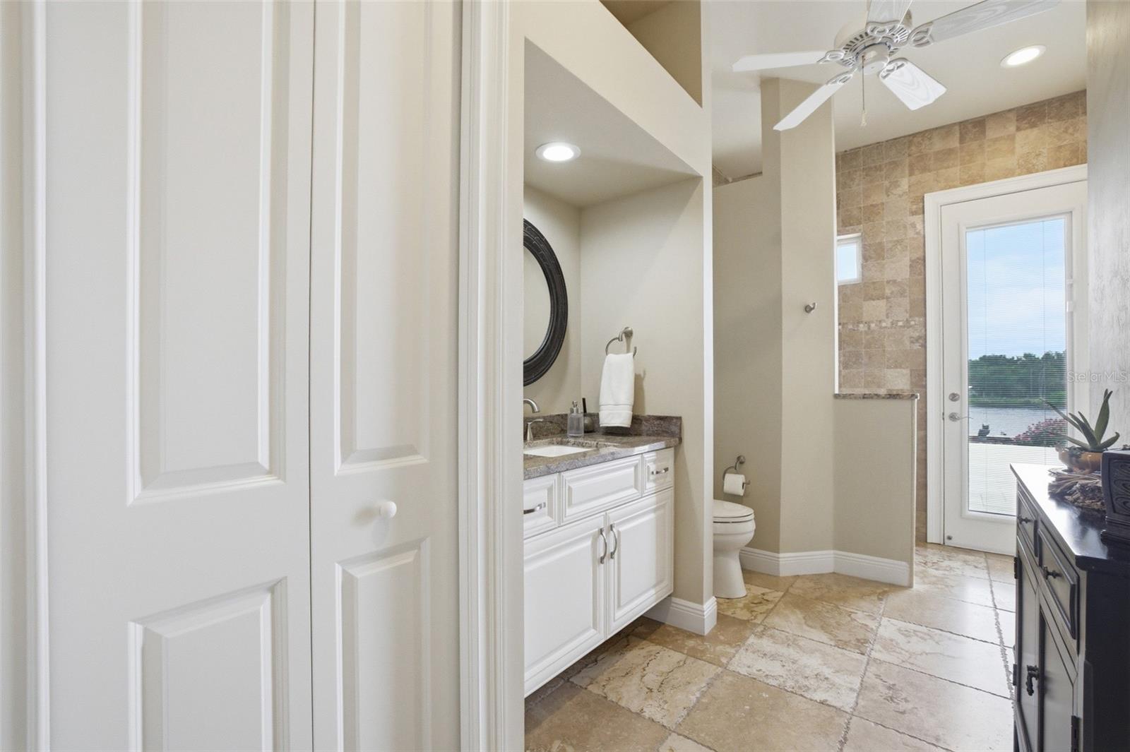CALOOSA SHORES SUB - Residential