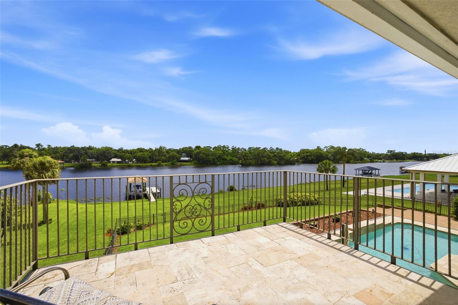 CALOOSA SHORES SUB - Residential