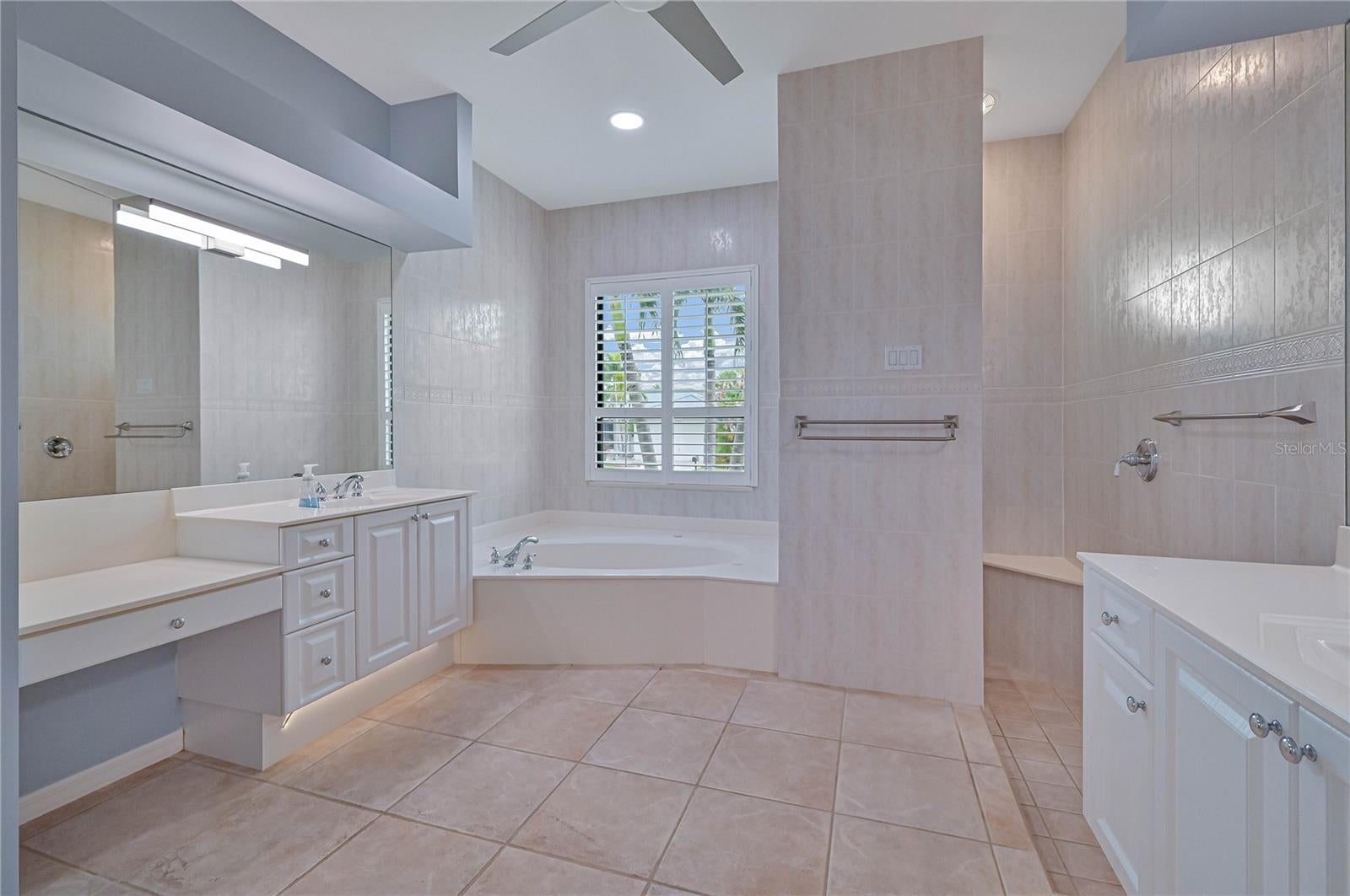 PUNTA GORDA ISLES SEC 06 - Residential