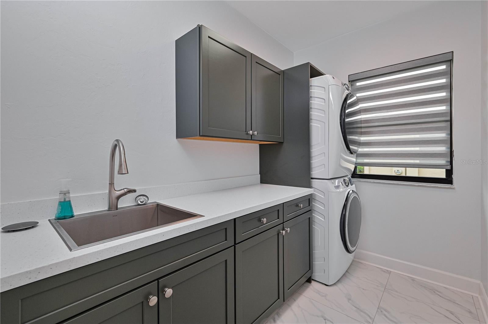 PUNTA GORDA ISLES SEC 06 - Residential