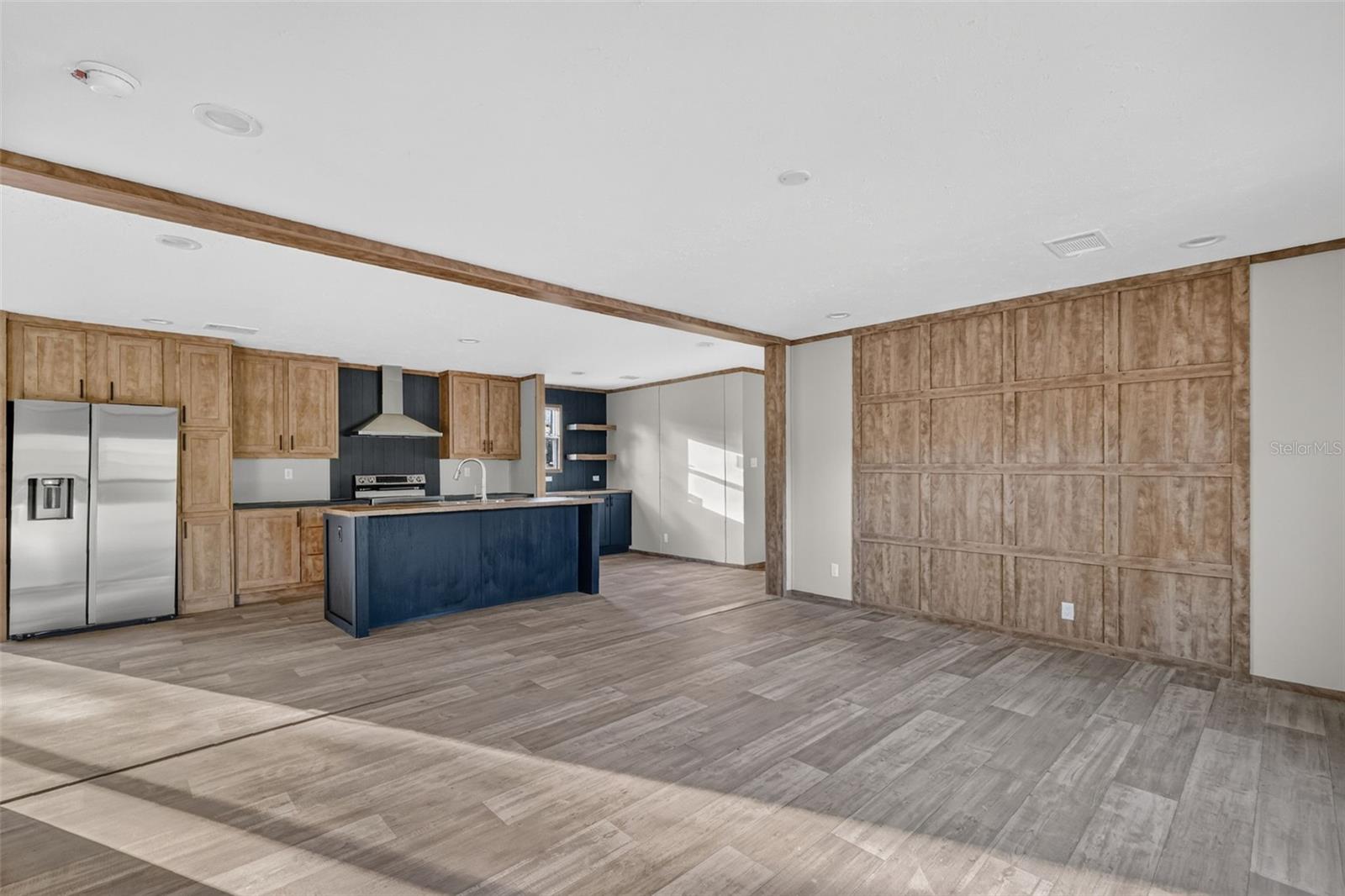 WILLISTON HIGHLANDS - Residential