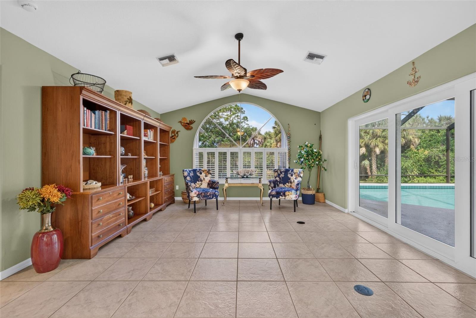 ENGLEWOOD GARDENS - Residential