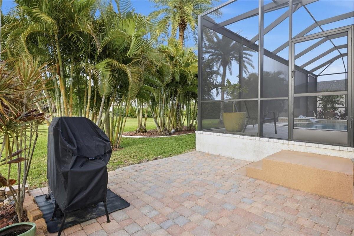 ROTONDA WEST LONG MEADOW - Residential